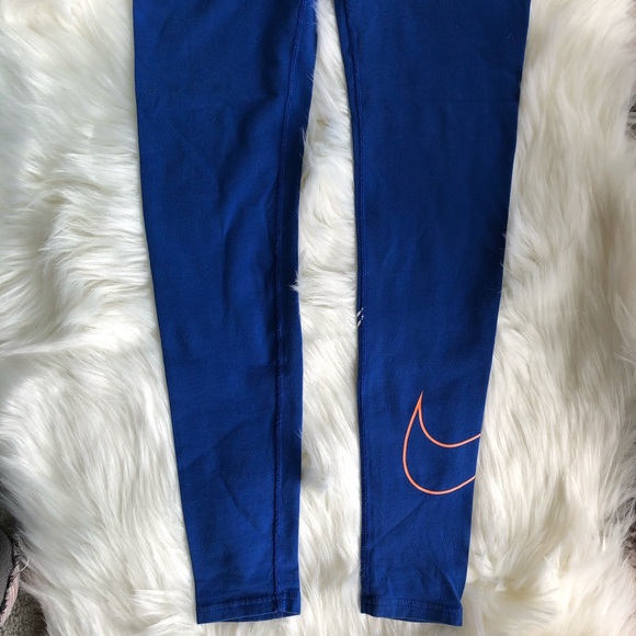 Nike Club large swoosh leggings - Picture 5 of 7